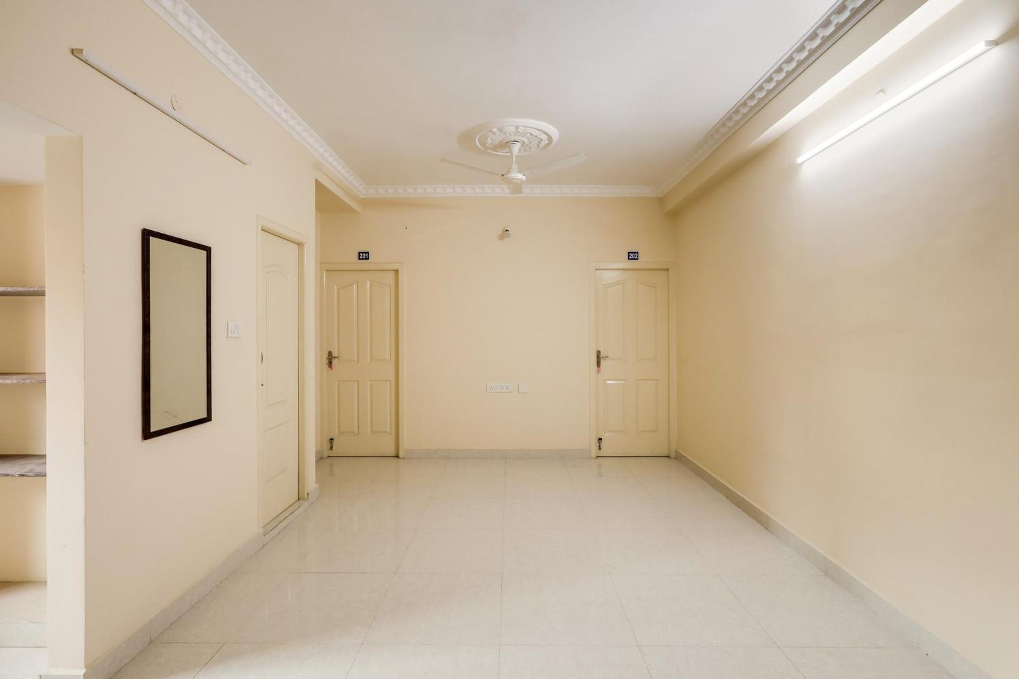 Hotel O K V R Residency - Elite Τσενάι Εξωτερικό φωτογραφία